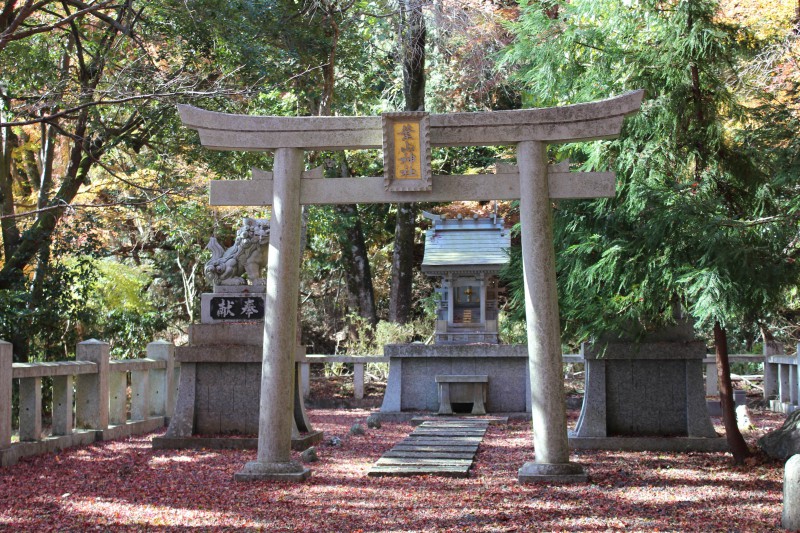 金蔵寺　葉山神社