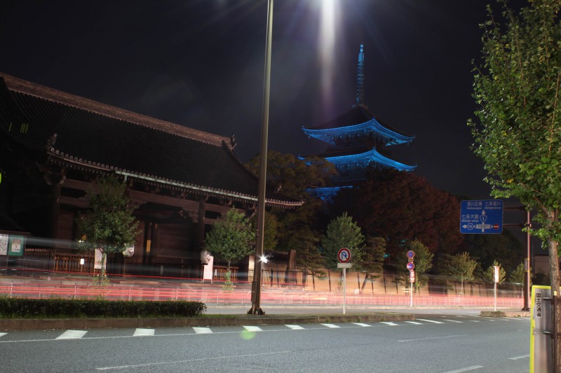 東寺　ブルーライトアップ