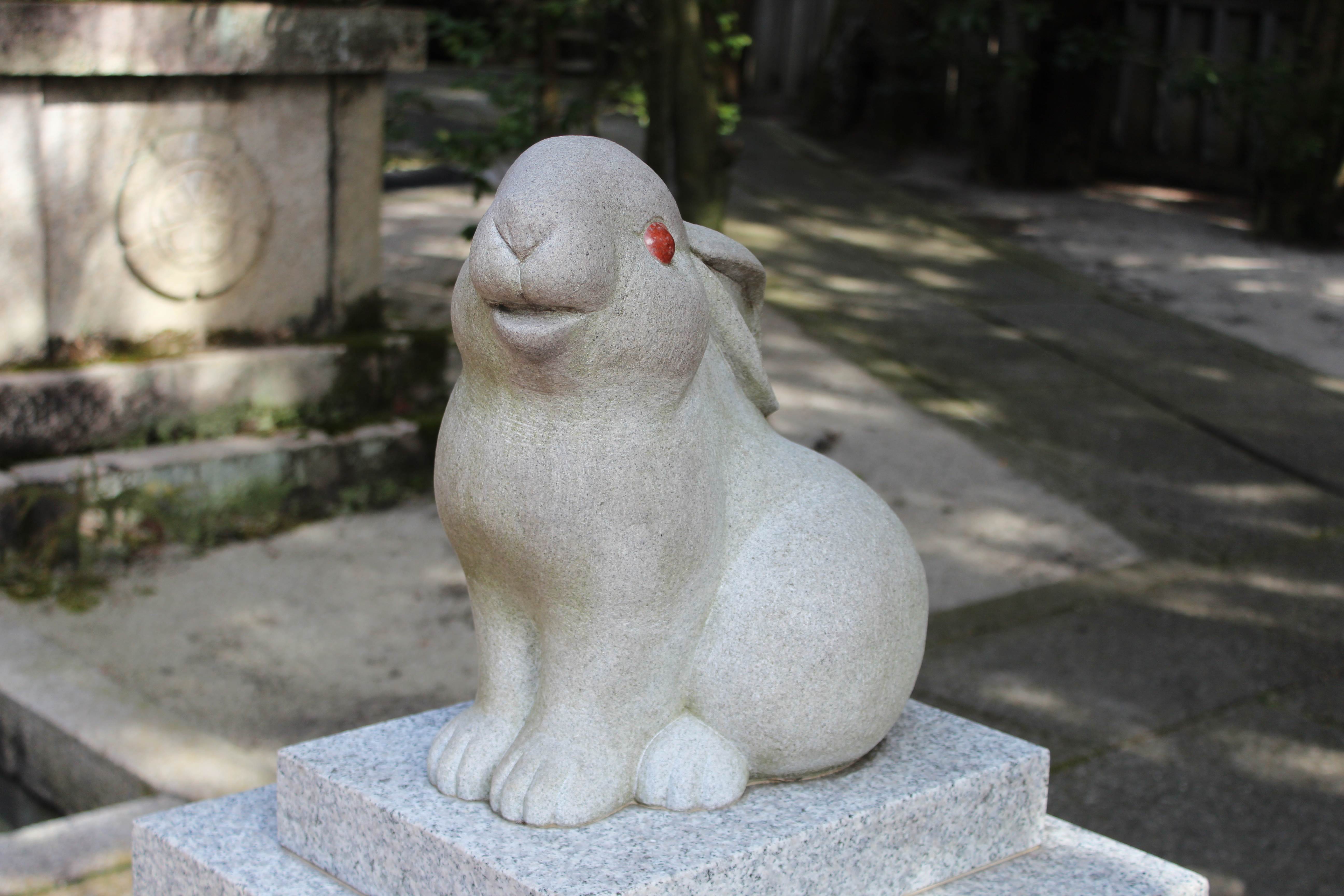 岡﨑神社 境内3