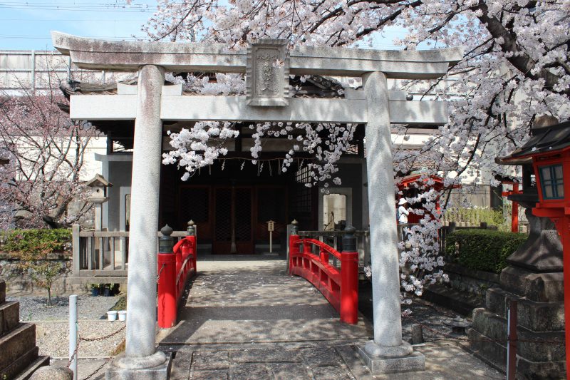 六孫王神社 弁財天