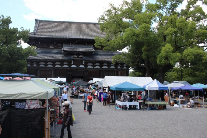 東寺南門