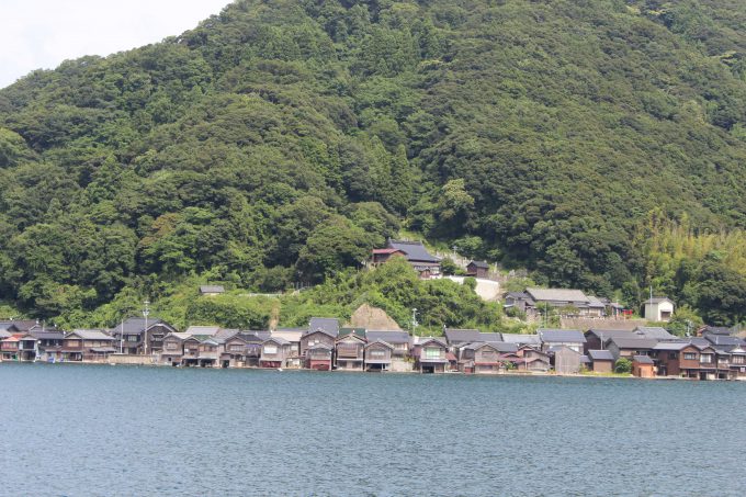 伊根湾めぐり遊覧船 舟屋群