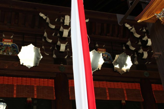 奉納された鏡