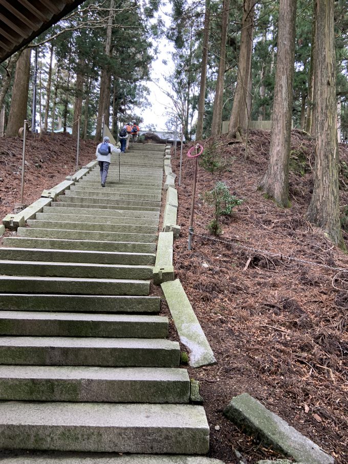 愛宕神社　階段