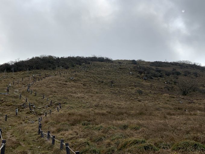 伊吹山 東登山道
